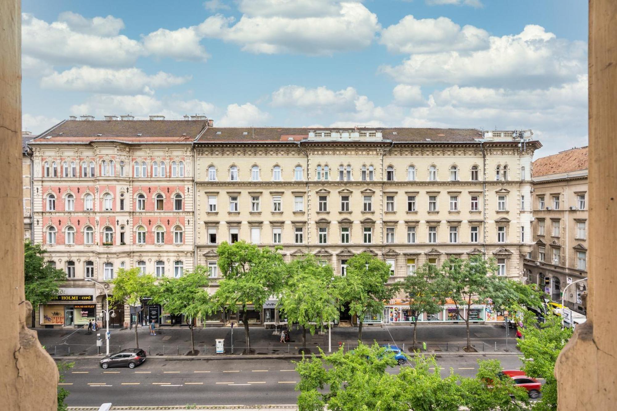 Elizabeth Boulevard Appartement *