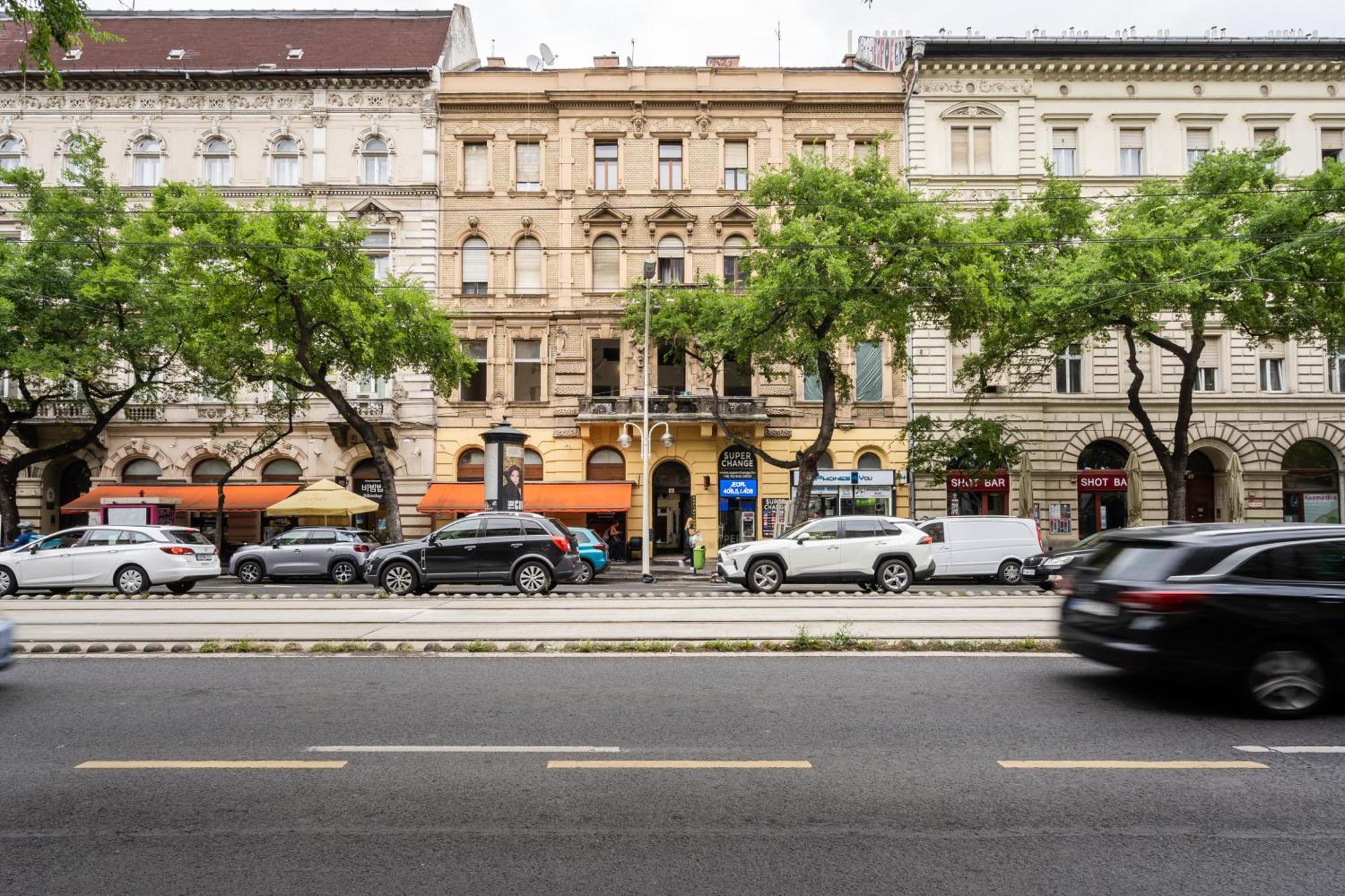 Elizabeth Boulevard Будапешт